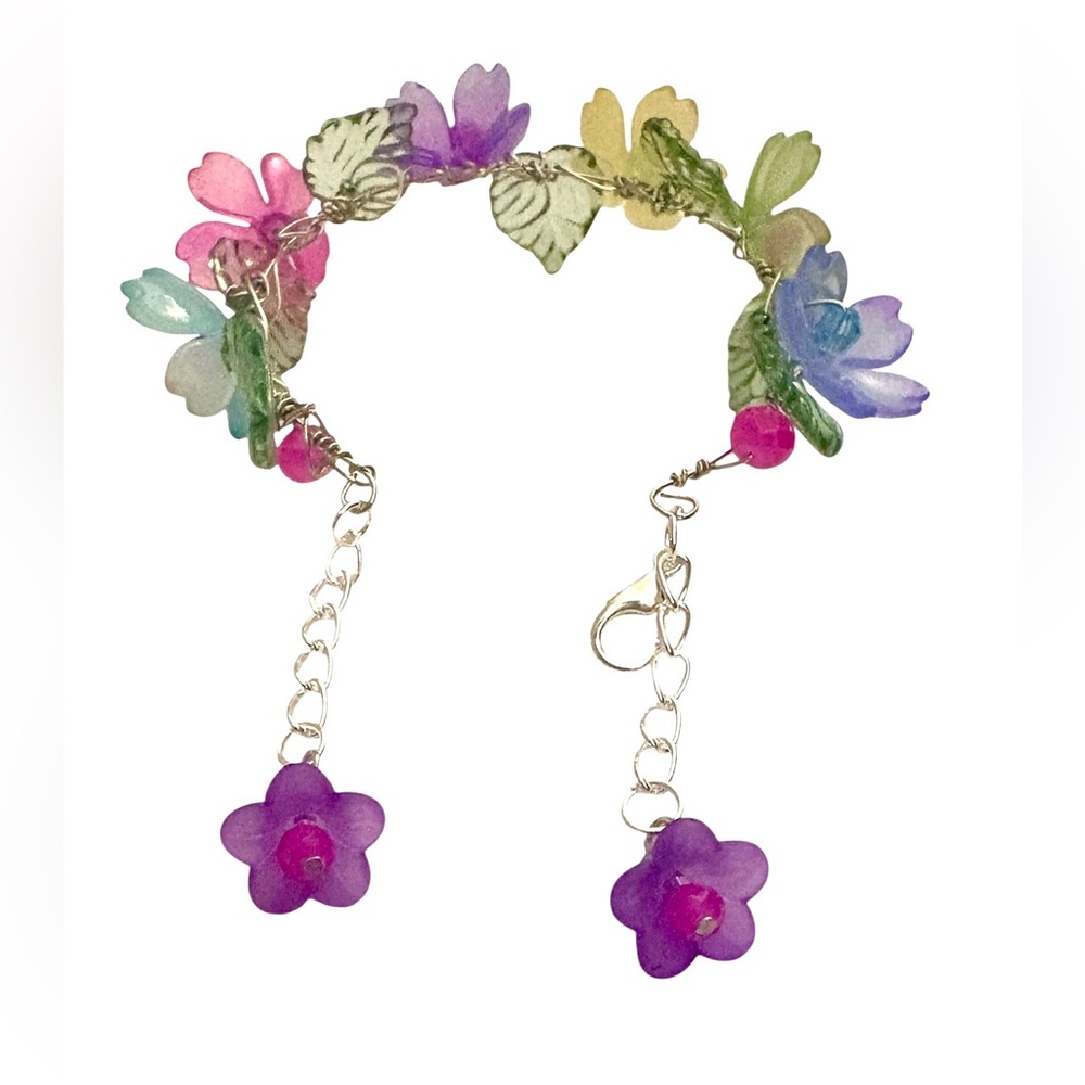 Fairy Bracelet Handwired with Lucite Flowers and Austrian Crystals for Girls - Picture 9 of 13